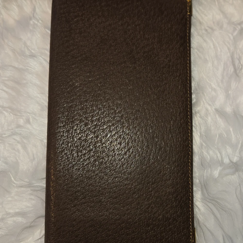 Gucci Vintage Brown Leather Long Bifold RARE Find Men's Breast Pocket Wallet